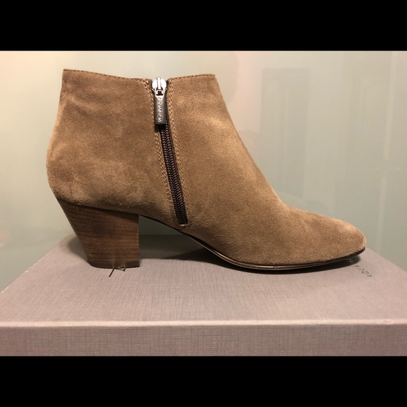 Aquatalia “Fallyn” bootie - Picture 5 of 6